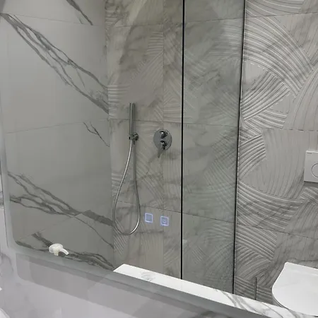 Apartment Modern At The Heart Of Tirana